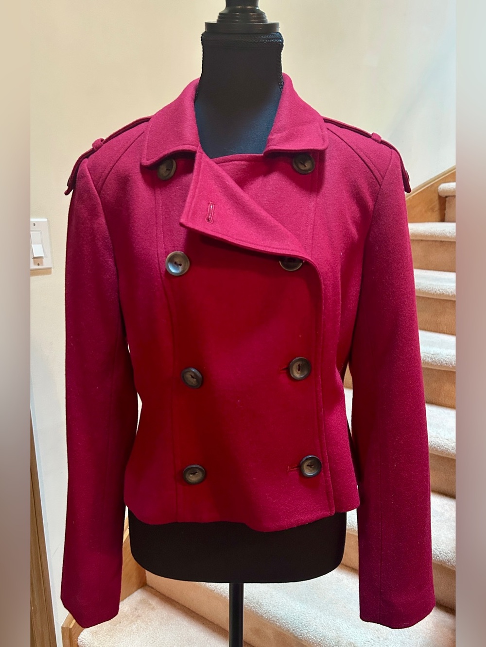 Dalia Collection Women's Double-Breasted Cropped Burgundy Peacoat, 1990s Vintage